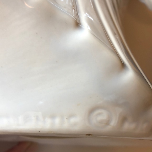 Angel Playing Flute White & Gold 12” Flowing Gown Figure Atlantic Mold Company - Picture 13 of 13